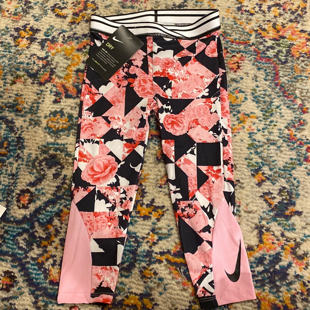 Nike dry fit leggings sz. 3T NWT